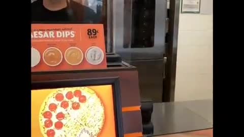 Canadian pizza shop becomes a hit after employee’s genuine reaction to prank goes viral