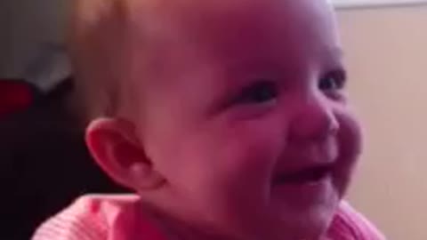 Baby Girl Laughs Hysterically When Her Dad Makes Strange Noises