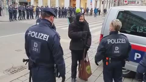 Polizei Österreich junge Mädchen