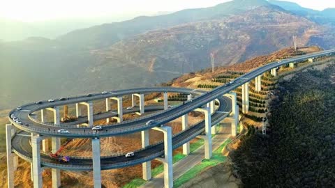 Three-story highway bridge becomes latest hot spot in NW China