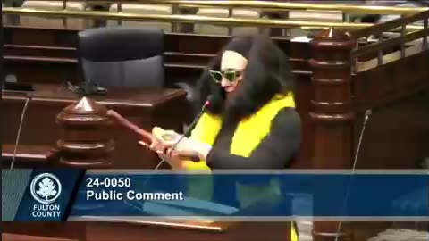 A Fulton County resident does a HILARIOUS Fani Willis impersonation 🤣
