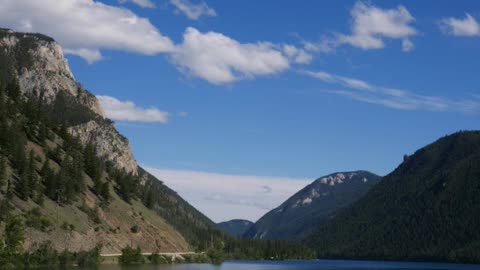 Time-Lapse Of The Lake With 'Earliest Remnants Of Life'