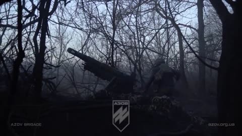 New Footage from an AZOV Artillery Unit