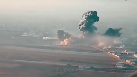 Esplosione di una bomba a vuoto ODAB-500