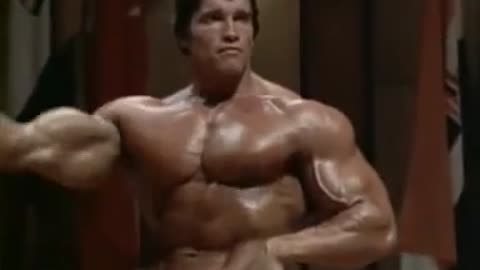 Bodybuilding DVD Trailer - Arnold Schwarzenegger Posing