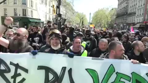 Chants of "Get Out Macron!" are shouted as the Yellow Vests in first round of election…