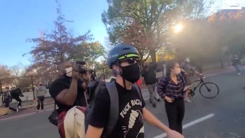 DNC sends their Goons to #MillionMAGAMarch