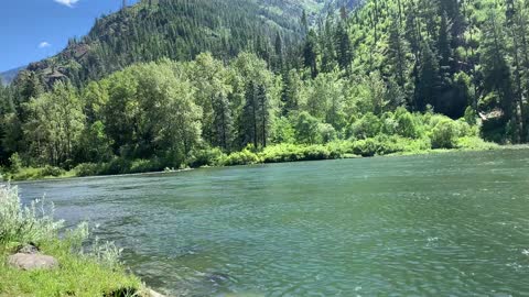 Deceptively calm Wenatchee River