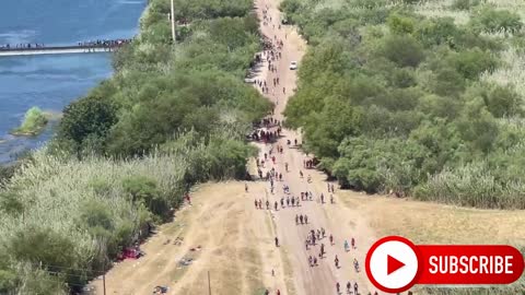 Fox News helicopter tour shows 10,000 migrants under international bridge in Del Rio, TX.