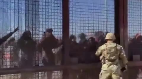 Migrants Break Through Razor Wire Illegally Cross El Paso Border