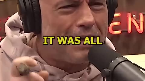 Joe Rogan Stunned by the Parthenon After He Visiting Greece