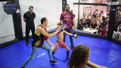 [MMA Kids] Tayson vs Bryan Lee - Champions Fight Kids (2019 - 2021)