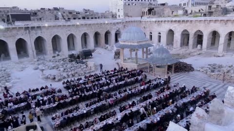 Ramadan: Prayers called from war-damaged Aleppo mosque