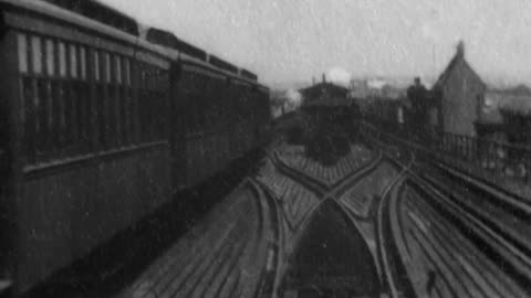 104th Street Curve, New York, Elevated Railway (1899 Original Black & White Film)