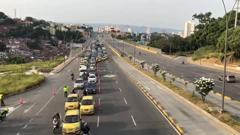 puesto de control en tiempos de cuarentena en Bucaramanga