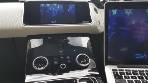 How to Watch Netflix in The Range Rover Velar!!.