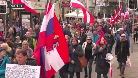 Austria: Thousands of COVID-sceptics march in Vienna - 26.10.2021