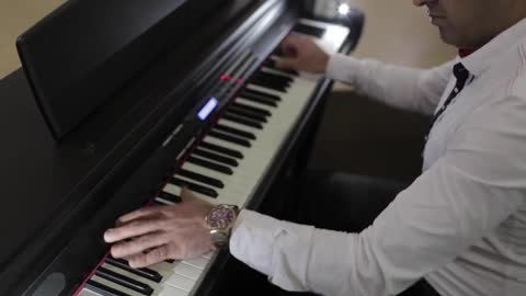 Skilled Pianist Can Play 23 Notes Per Second