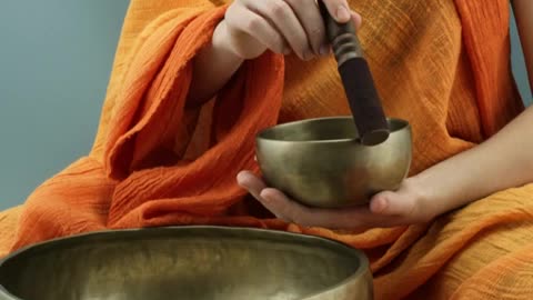 Tibetan Bowls & water Sound for #Meditation/ Cuencos tibetanos #Agua para #meditación #OHM #tibetano