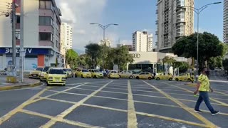 paro de conductores | bloqueo en la Avenida González Valencia