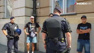 Policija legitimirala ljude koji su ostavili govno pred Saborom