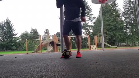 Soccer Skills, Insane Futwork