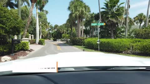 A drive down Casey Key in Sarasota Florida!