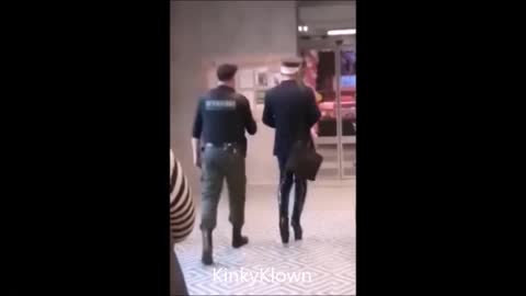 Security Police Handle Tran shop Lifter in Moscow