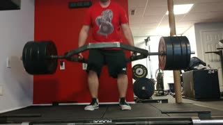 Trap Bar Deadlift - 185kg (407lbs)