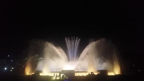 Must Watch Incredible Water Fountain Show!