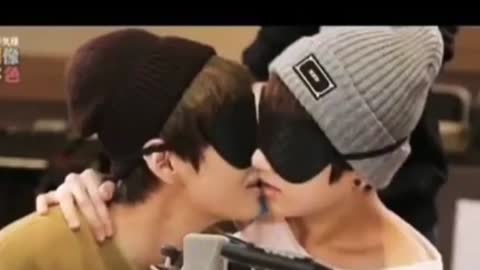 V and Jungkook kissing