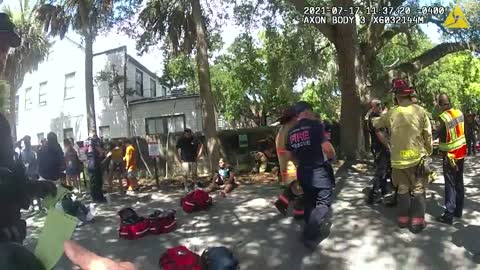 BODYCAM: Trolley Crash Injures 12 In Florida, Police Come To The Rescue