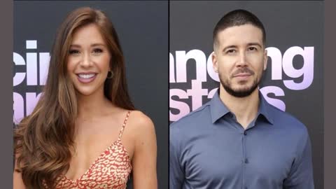 Gabby Windey Dispels Vinny Guadagnino Dating Rumors Did She Attend the Smush Room After the Rose