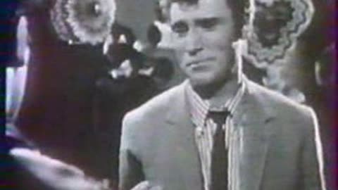Johnny Hallyday - Excuse Moi Partenaire = Music Video 1963