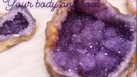 Turn Your Amethyst Geode into a Breathtaking Home Décor Piece!