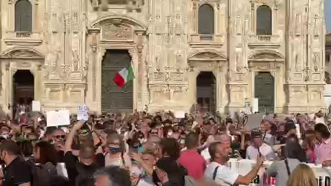 Milano Piazza Duomo