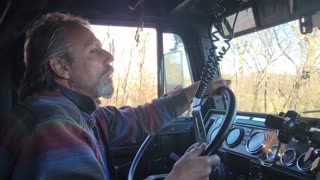 TEST DRIVE IN THE FREIGHTLINER WITH THE NEW GEER STEERING BOX