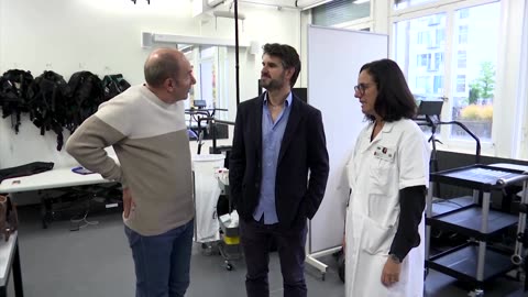 Swiss-designed tech helps Parkinson's patient walk again