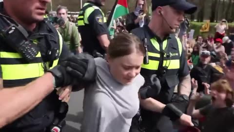 NUEVAMENTE, Greta Thunberg es detenida