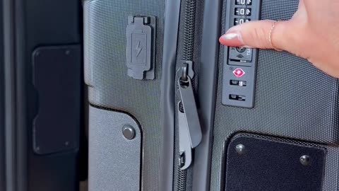 Versatile Aluminum Frame Carry-On Luggage with USB Charging Port || SHOP LINK IN DESCRIPTION