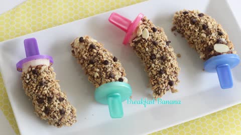 Make your own breakfast banana pops!