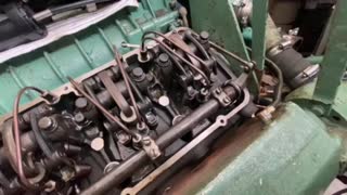 Detroit Diesel 853 - adjusting valves and injectors.