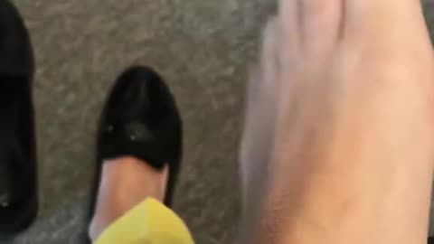 Feet Yl removing Shoes and Showing her Beautiful Feet with Black Nails and Soft Soles with Nylon