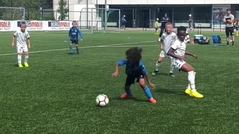 Kids skills in football #football #kids #soccer