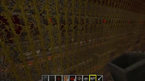 Minecraft: Spawning on rails issue + redundancy feature