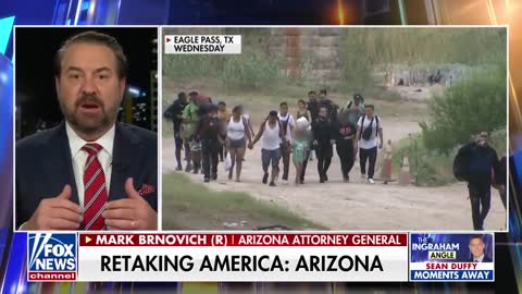 Arizona AG Mark Brnovich warns against lifting Title 42