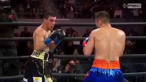 Nonito Donaire Vs. Nordine Oubaali In Round 4 | SHOWTIME CHAMPIONSHIP