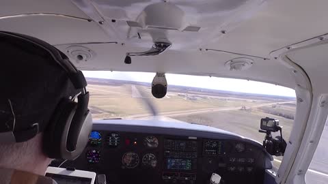 Piper Comanche 250 KMLI to KUIN Comanche Zoom