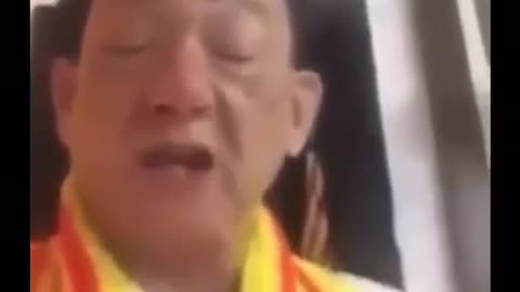 Chinese man talking chinese