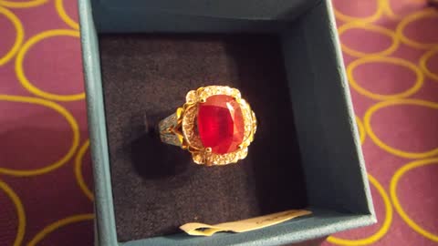 Ruby Red Diamonds And Gold...